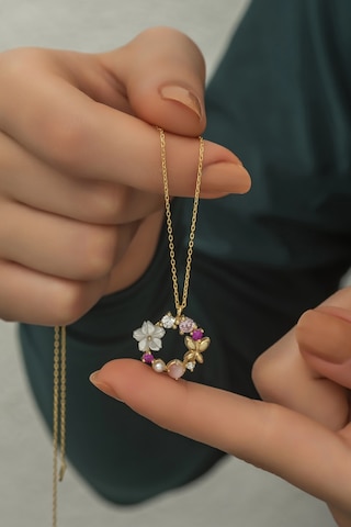 Nereze 925 Ayar Gümüş Manolya Çiçeği Detay Bahar Çiçeği Kolye