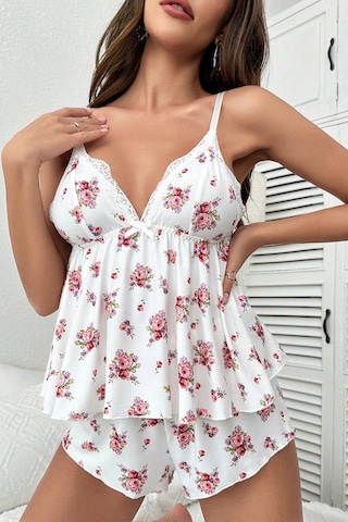 Merry See İnce Askılı Çiçekli Dantel Detay Şortlu Pijama Takım Gecelik Beyaz