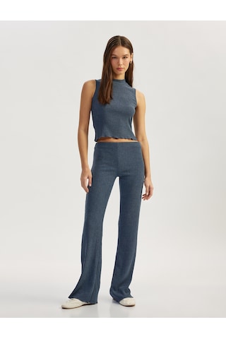 Koton Slim Fit Bisiklet Yaka Kolsuz Bürümcük Crop Üst Mavi 5sal30002ık Mavi