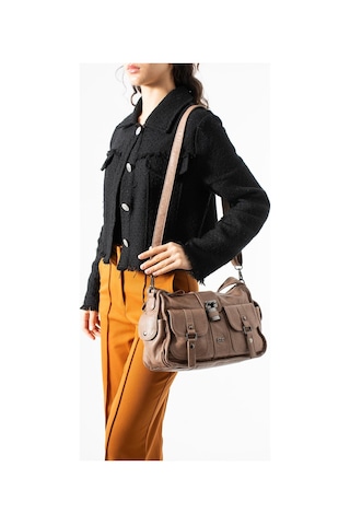 571 Collections Yıkanmış Deri Omuz Kol Çantası Vizon - Kilit Aksesuarlı Model: 571-13s
