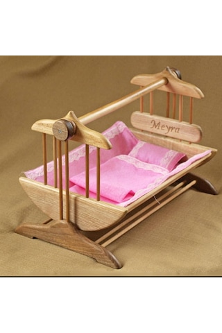 Kişiye Özel İsimli Ahşap Oyuncak Bebek Beşiği 50x30x30 Cm Minderli El Yapımı