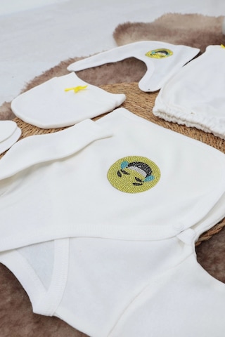 Sema Baby 5 Parça Gülen Surat Hastane Çıkışı Zıbın Seti 0-3 Ay Beyaz
