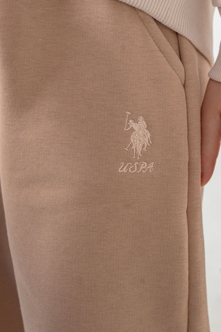 U.S. Polo Assn. Kız Çocuk Baskılı Krem Uzun Kol Eşofman Takımı Us2706-c-v2 Us2706-c-v2