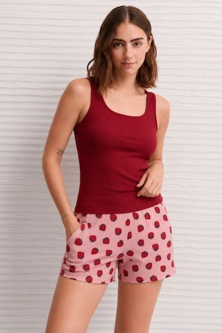 Nisanca Kadın Çilek Desenli Şortlu Pijama Takımı Bordo Basic Atletli Ev Giyim- Rahat Yazlık Takım