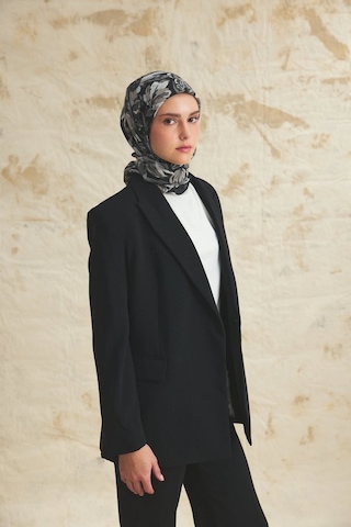 Emproyal Çiçekli Desen Velune Eşarp Siyah