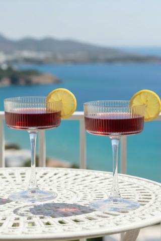 6 Kişilik Modern Çizgili Kabartma Desen Cam Ayaklı Kadeh Takımı 245 Ml Beyaz
