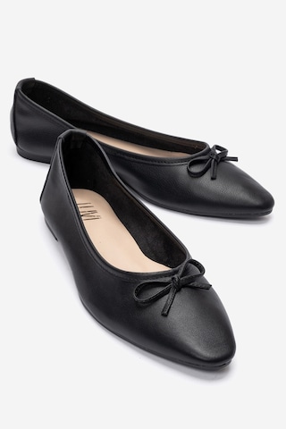 Luvishoes Umıel Siyah Cilt Hakiki Deri Fiyonklu Kadın Babet Ayakkabı