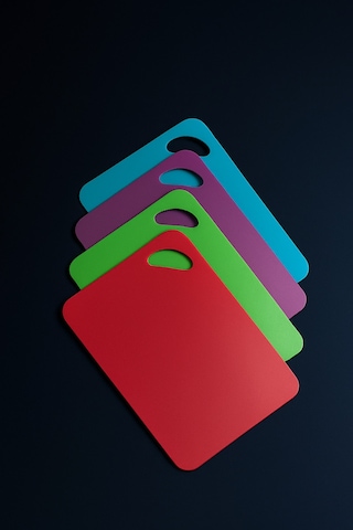 Tallin - 4'lü Renkli Plastik Kesme Tahtası Seti 29x19 Cm Hijyenik Ve Pratik Kullanım Çok Renkli