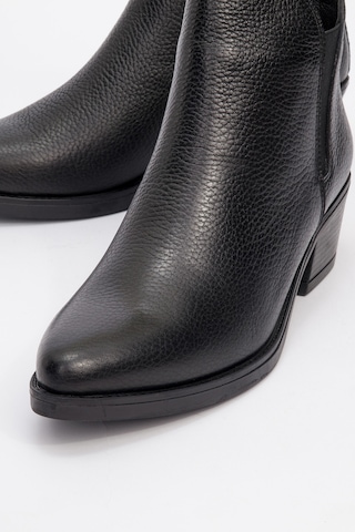 Luvishoes Luvi Shoes Dovena Siyah Floter Hakiki Deri Lastikli Kadın Topuklu Bot Siyah Floter