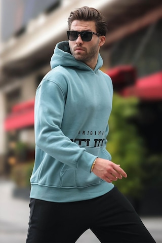 Madmext Mavi Kapüşonlu Baskılı Cep Detaylı Sweatshirt E7076 Mavi