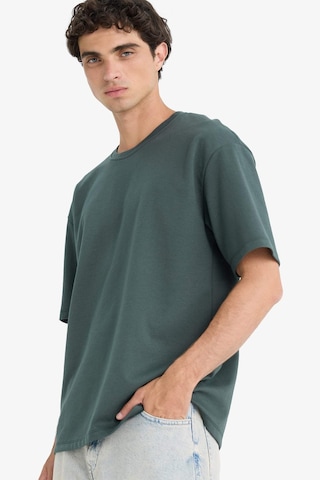DeFacto Oversize Geniş Kalıp Ütü Gerektirmeyen Bisiklet Yaka Kısa Kollu Basic Düz Ağır Kumaş Tişört X3926AZ25SPGN498