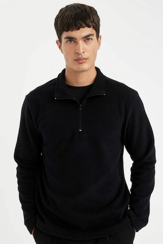 DeFacto Siyah Tüylenme Yapmayan Soğuk Geçirmez Regular Fit Dik Yaka Fermuarlı Polar Sweatshirt Y3996AZNSBK81