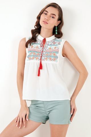 Lela Pamuklu Regular Fit Nakış Işlemeli Bayan Bluz 611Bz0249 Ekru