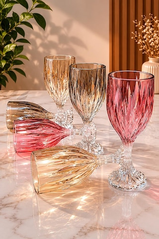 6 Lı Renkli Kristal Desenli Cam Kadeh Seti Kahve Yanı Bardağı 19 Cm Vintage Su Meşrubat Bardağı Çok Renkli
