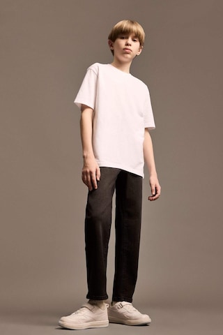 DeFacto Erkek Çocuk Straight Fit Basic Düz Jean Pantolon C7230A825SMNM40