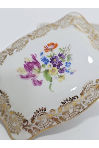 Limoges Çiçek Figürlü Mini Porselen Sandık