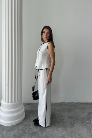 Keten Kenarları Biyeli Yelek - Pantolon Takım - Beyaz Beyaz