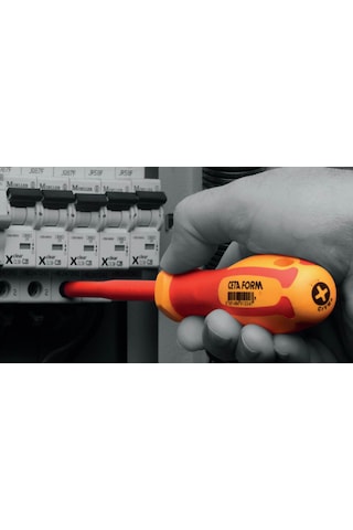Ceta Form T30 X 150 Mm 1000v İzoleli Torx Uçlu Tornavida G04-030-150