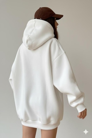 Afri Kadın Oversize Beyaz Sweatshirt 3 İplik Şardonlu Kapüşonlu Cepli Rahat Kalıp Beyaz