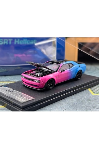 Stance Hunter Dodge Challenger Srt Hellcat Muscle Sports Pink Blue 1/64