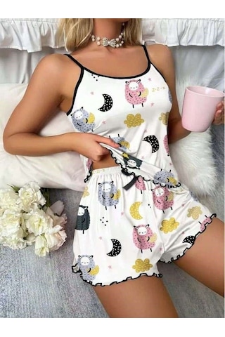 İkikareshop Beyaz Üstüne Desenli İnce Askılı Şortlu Pijama Takımı Çok Renkli