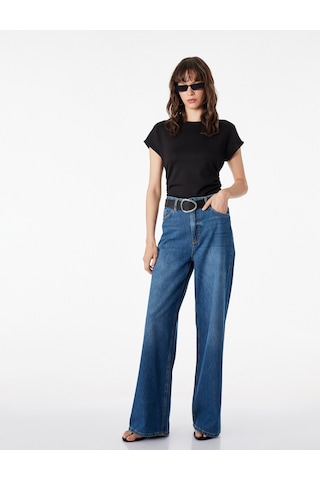 Koton Slim Fit Kısa Kollu Bisiklet Yaka Büzgülü Tişört Siyah 6sal10637ık