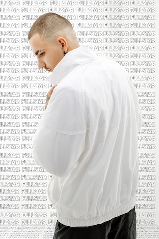 Nike Windrunner Loose Fit Men Jacket Yarım Fermuarlı Bol Kesim Erkek Astarsız Ceket Beyaz