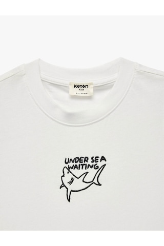 Koton Pamuklu Nakış Detaylı Beyaz Erkek Çocuk Kolsuz T-shirt 6skb30008tk