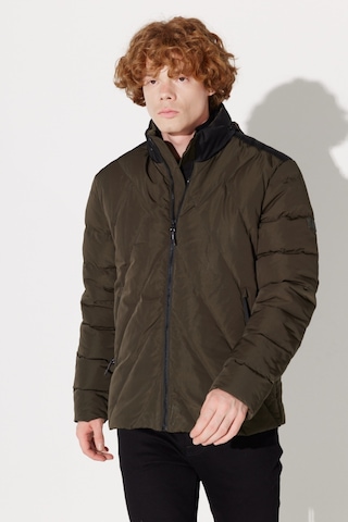Lee Regular Fit Normal Kesim Kapüşonlu Tam Fermuarlı Haki Erkek Mont L232199801 Haki