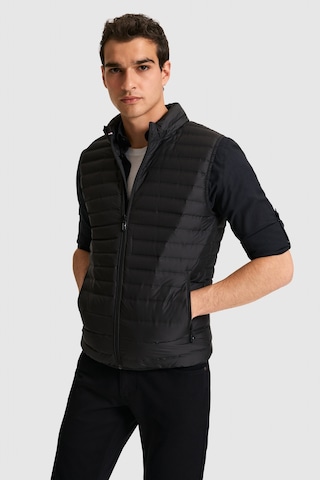 U.s. Polo Assn. Erkek Siyah Yelek Dokuma 50319225-vr046