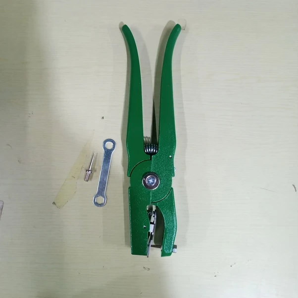 Elmpaly Yeşil 1 Adet Evrensel Hayvan Küpe Penseti Sığır Koyun Keçi Domuz