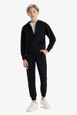 Defacto Erkek Çocuk Beli Lastikli Jogger Eşofman Altı K8846a625aubk81 Siyah