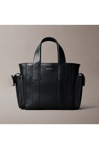 Calvin Klein Kadın Siyah Omuz Çantası Lv04f3290g-2qp Siyah