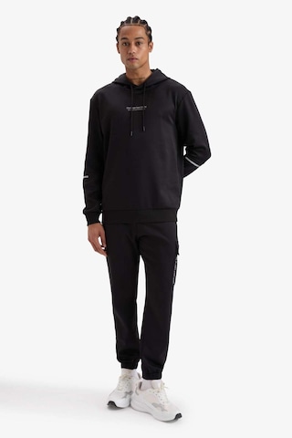 Defacto Defactofit Standart Fit Kapüşonlu Sporcu Sweatshirt D3736ax25wnbk81 Siyah