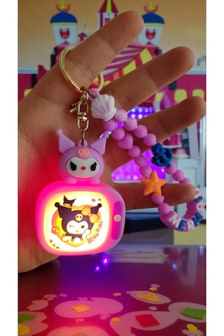 Kuromi Tv Ekran Işıklı Silikon Kayış Çanta Aksesuar Ve Anahtarlık Kayış Hariç Boyut 7cm 5cm