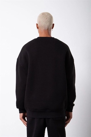 Mbb E-ticaret Erkek Bisikilet Yaka 3 İplik Pamuklu Sweatshirt - Siyah