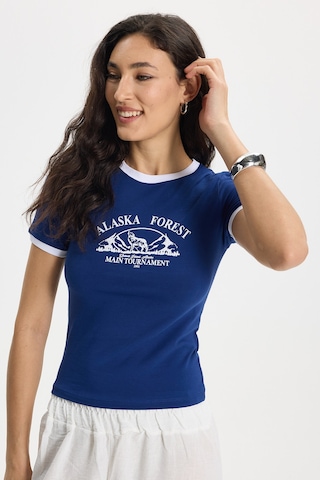 Tudors Kadın Slim Fit Dar Kesim %100 Pamuk Bisiklet Yaka Kısa Kollu Baskılı Lacivert Tişört-50511