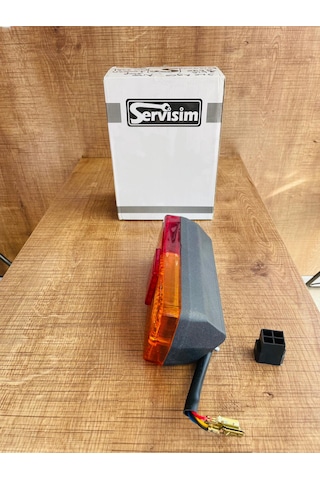 240 Agco -2615-2620 Arka Stop Lambası Sağ