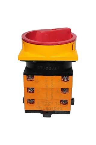 OPAŞ 5X40A 0-1 Kilitli Şalter