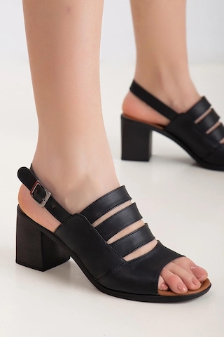 Walkenzo Frzn-2892 Kadın 7 Cm Topuklu Yazlık Ayakkabı 001