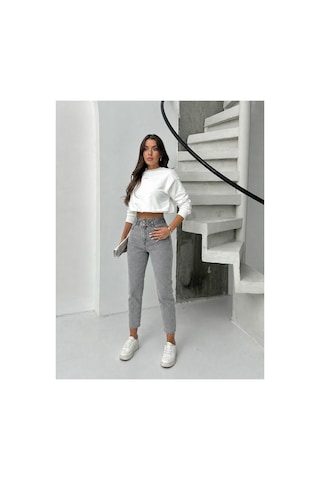 Bluemarlin Gri Çift Düğme Kemer Büzgülü Kot Mom Jeans Gri