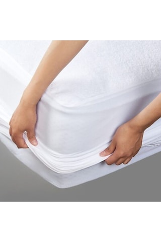 Özdilek %100 Sıvı Geçirmez Yatak Alezi 100x200 Cm + 2 Adet Yastık Koruyucu 50x70 Cm Hediye Pamuklu Kapitone Alez Seti Su Geçirmez Yatak Koruyucu Beyaz