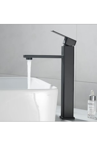 İsaoğlu Yapı Çanak Lavabo Bataryası Siyah Lavabo Musluğu Mat Siyah Kare Çanak Bataryası Siyah