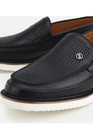 Hotiç Erkek Deri Siyah Delikli Hafif Tabanlı Klasik Loafer