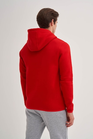 Cazador Erkek Sweatshirt Kırmızı 5171 25ke90000070 E9003 Kırmızı