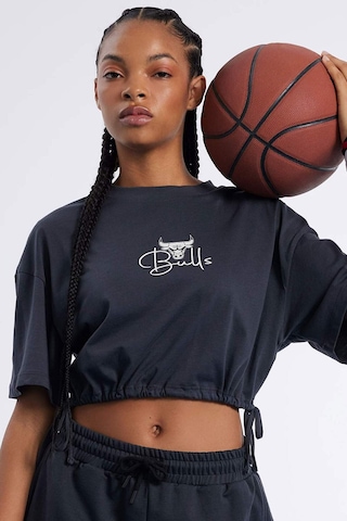 DeFactoFit NBA Chicago Bulls Bisiklet Yaka Kısa Kollu Tişört C6311AX24HSAR231