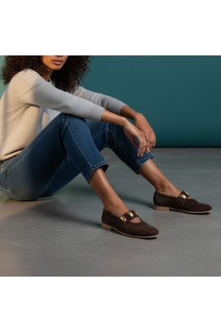 Ne&ve Shoes Kahve Süet Gold Aksesuar Detaylı Lastikli Kadın Şık Ve Rahat Babet Kahverengi