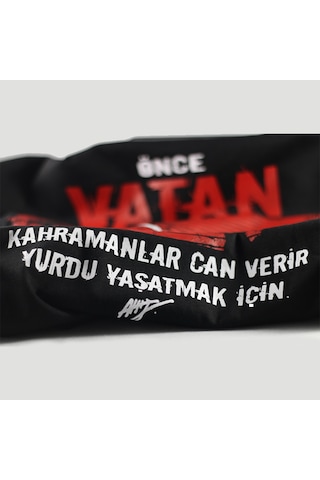 Alfa Giyim Önce Vatan Bayrak Baskılı Tişört Siyah