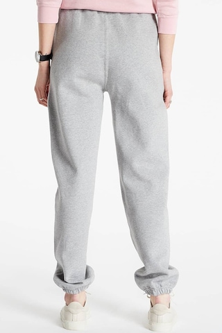 Nike Solo Swoosh Fleece Pant Pamuklu Şardonlu Bol Kesim Yüksek Bel Kadın Eşofman Altı Gri
