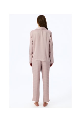 Penti Pastel Pembe Romantik Saten Slogan Desenli Uzun Kollu Gömlek Pantolon Pijama Takımı